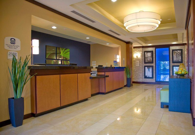 Fairfield Inn And Suites By Marriott Montgomery Eastchase Exterior photo